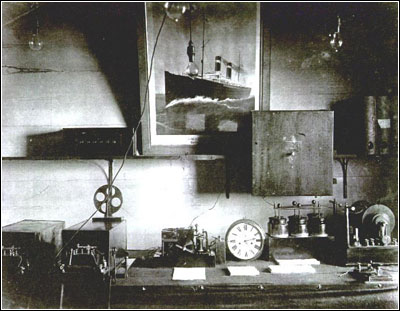 photo of the original wireless station equipment