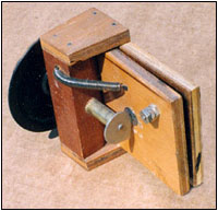 Powel Crosley's first book-type tuning condenser