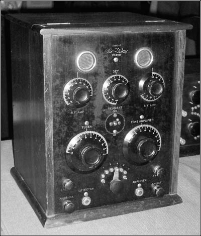 Air-Way Type F 4-tube receiver