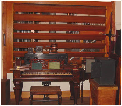 Aeolian-Skinner player pipe organ