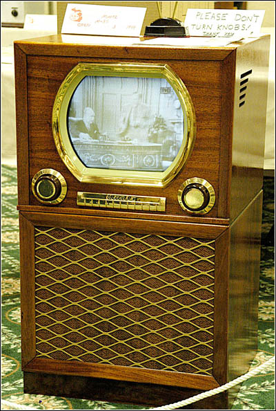 A gorgeous Muntz TV