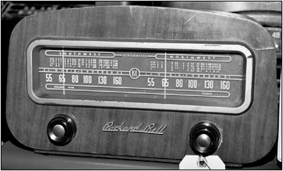 Packard Bell Model 602