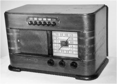 Philco Model 41-225